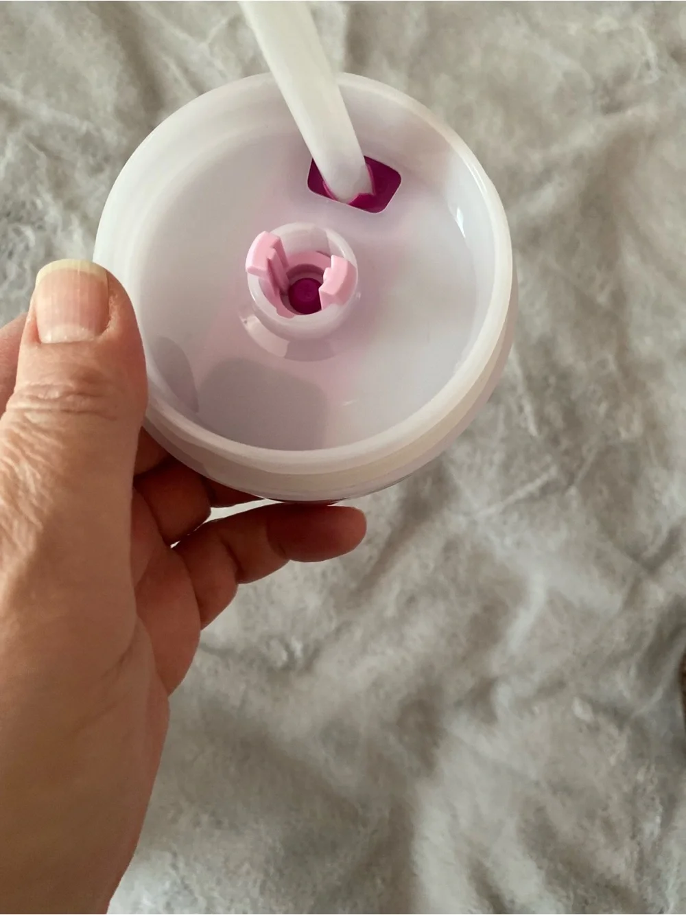 Stanley 30 oz Quencher H2.O peony tumbler - Picture 3 of 6